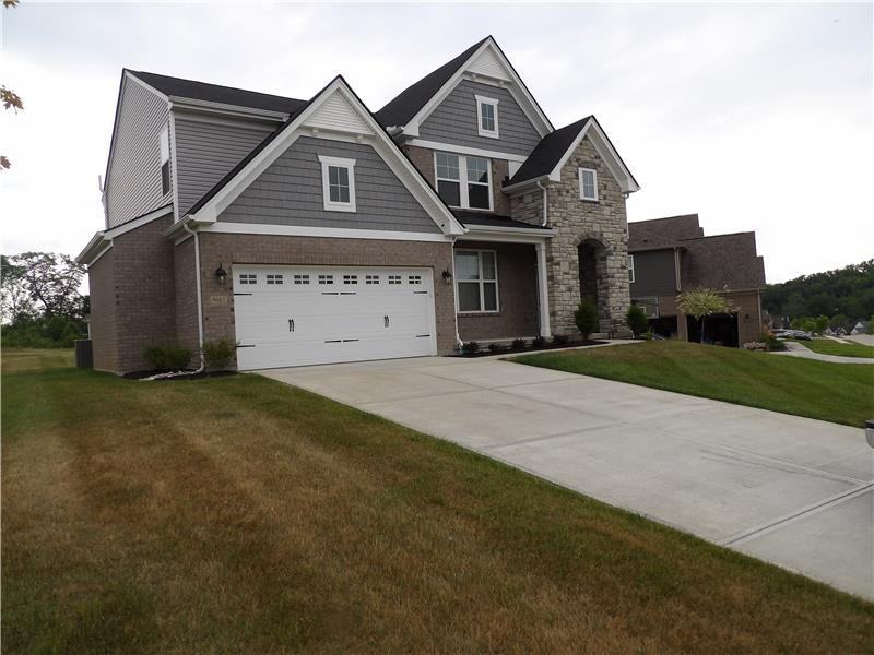 8663 Eden Ct - Photo 2 of 50