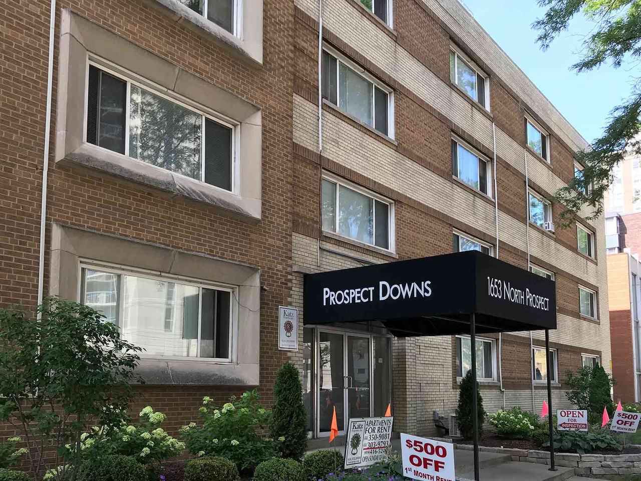 Prospect Downs Apartments For Rent 1653 North Prospect Avenue