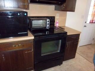 30-1/2 Pittston Ave - Photo 3 of 11