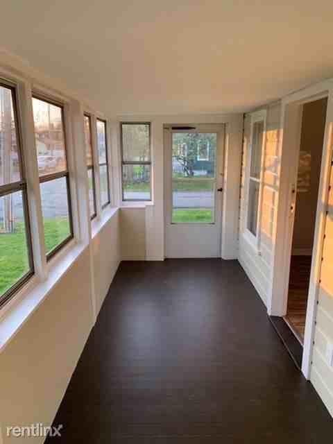239 Dunham Ave - Photo 2 of 27