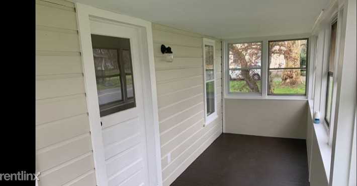 239 Dunham Ave - Photo 3 of 27