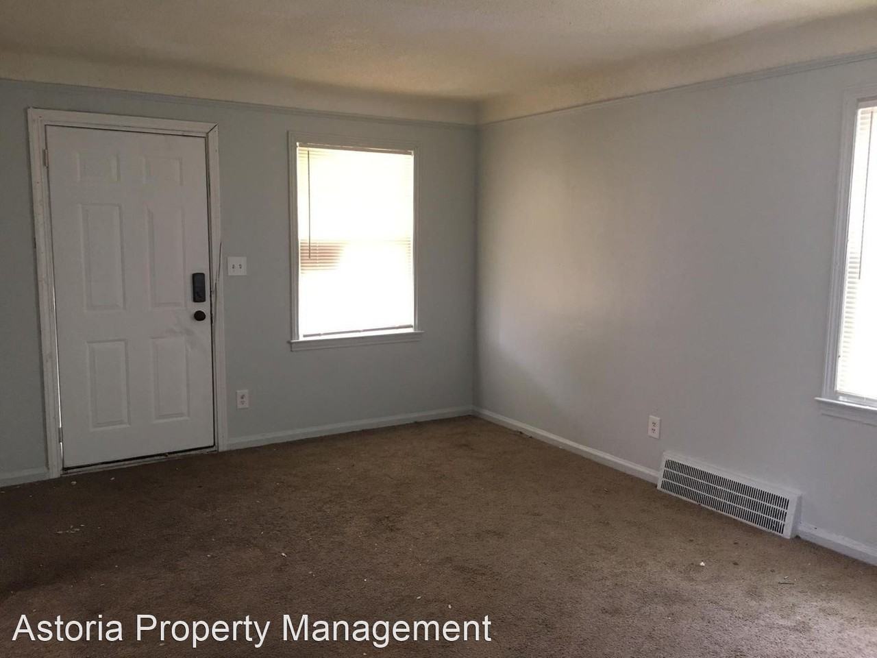 7344 Westwood St - Photo 3 of 13