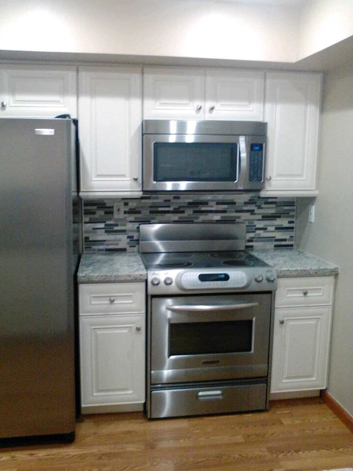 8002 Nw 108th Ave - Photo 2 of 7