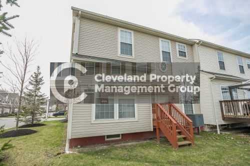 2878 Andover Cir - Photo 2 of 10