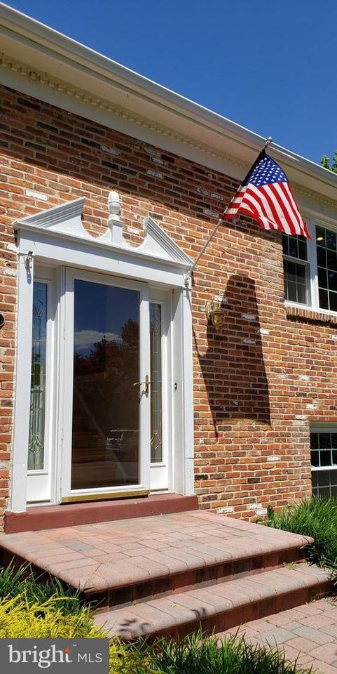 1400 Oakbrooke Ave - Photo 2 of 34