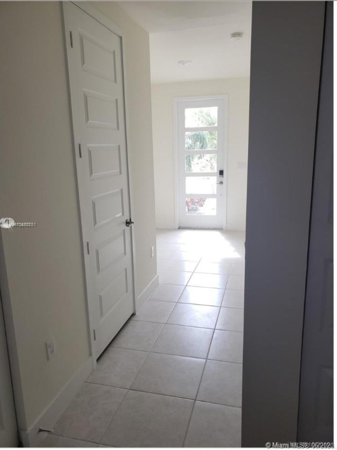 15819 Northwest 91st Court - Photo 3 of 12