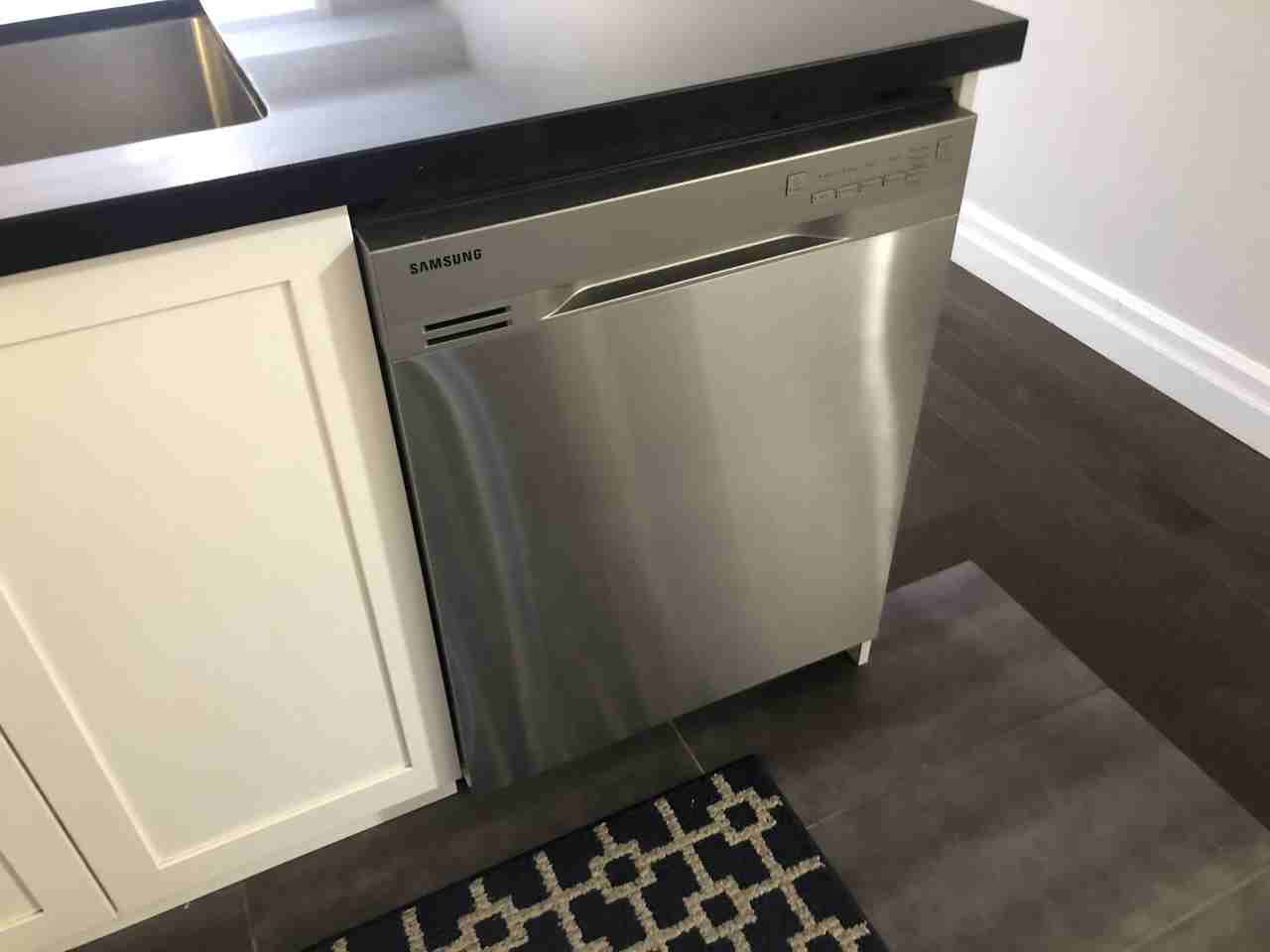 340 Glenholme Avenue #2 - Photo 5 of 10