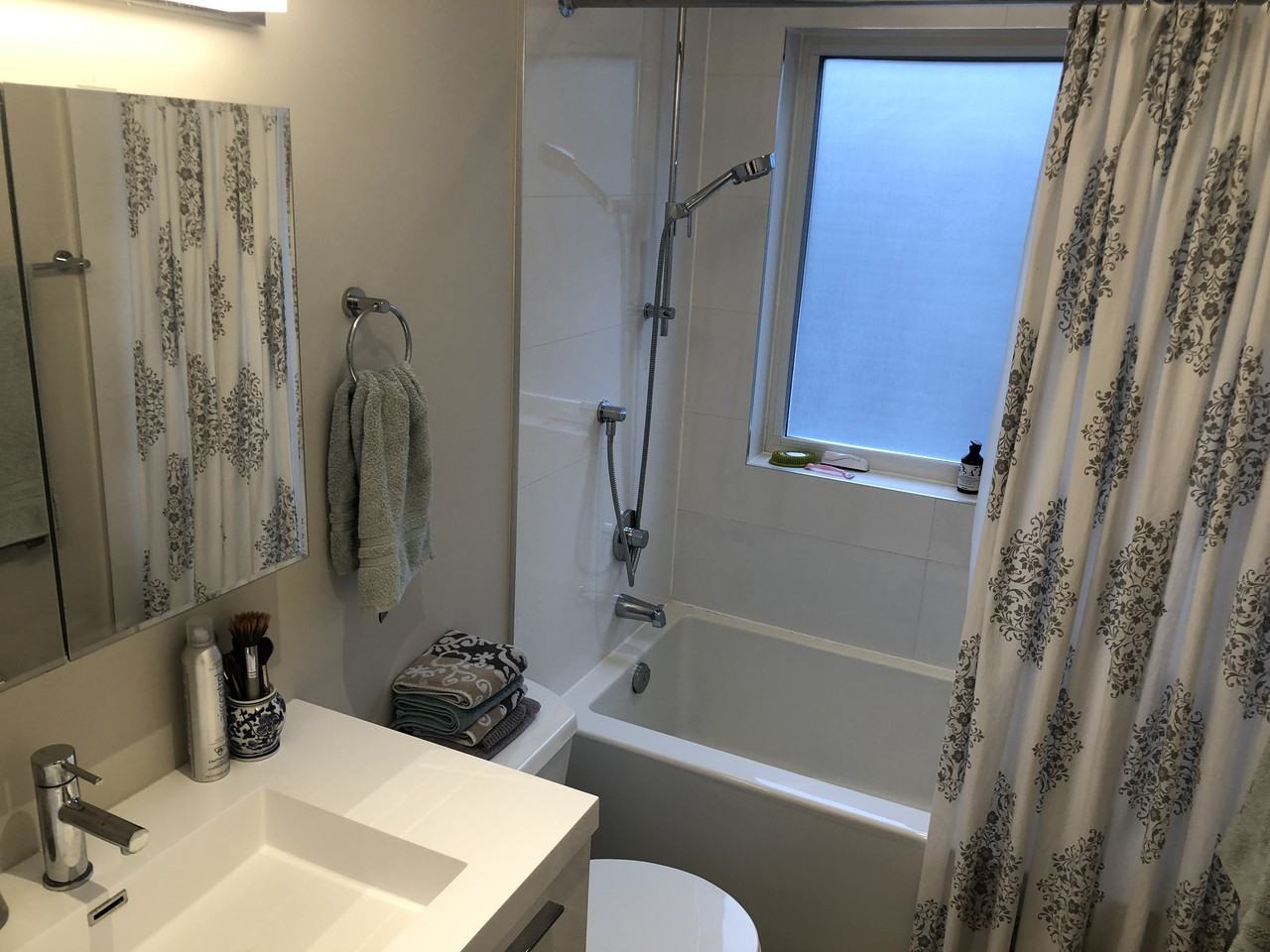 340 Glenholme Avenue #2 - Photo 7 of 10