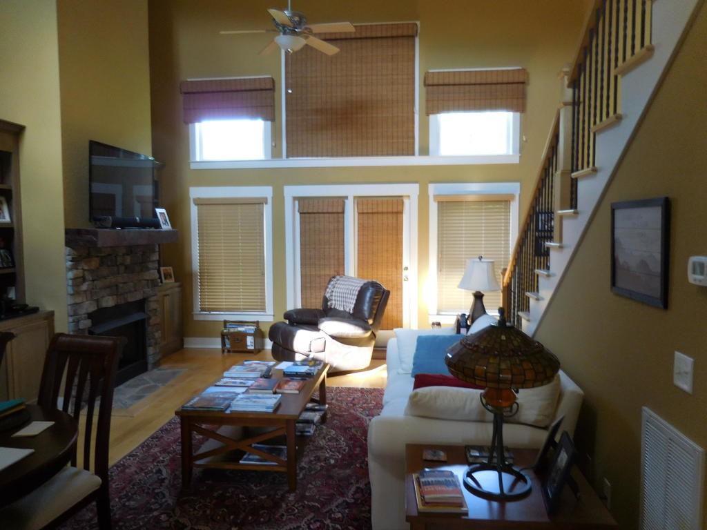 103 Canyon Villa Rd - Photo 3 of 16