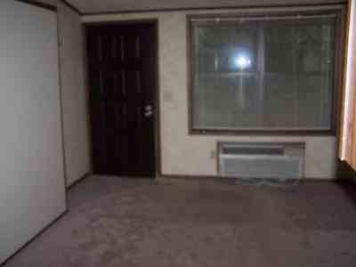 101 Westpark Pl - Photo 2 of 6