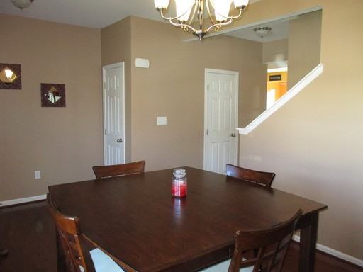 57 Haverhill Rd - Photo 3 of 27