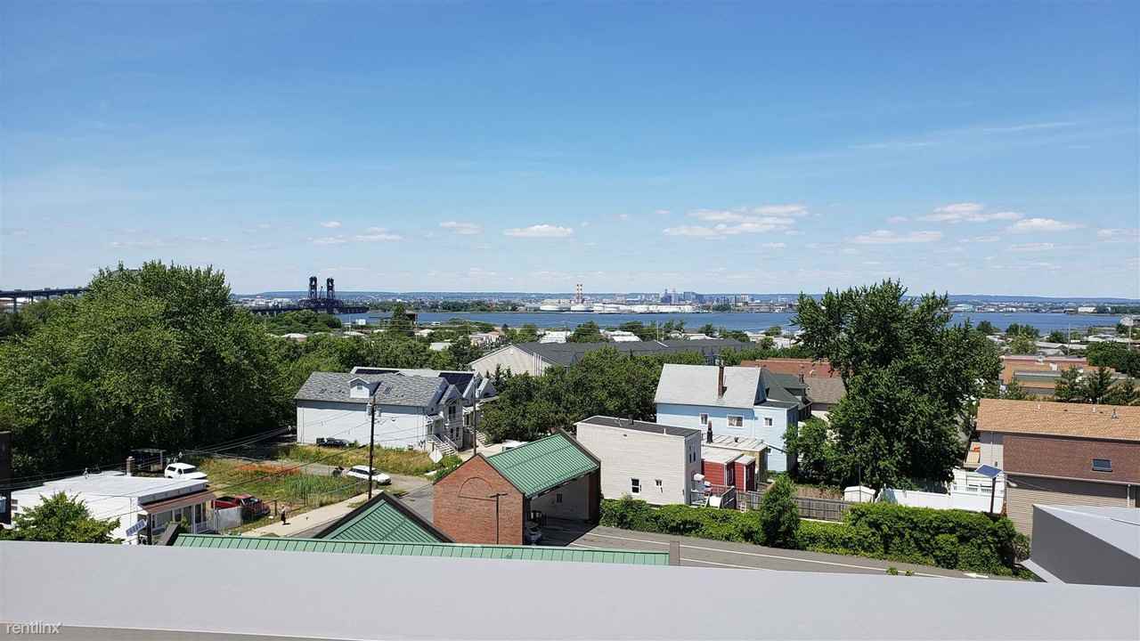 1536 John F Kennedy Blvd - Photo 3 of 50