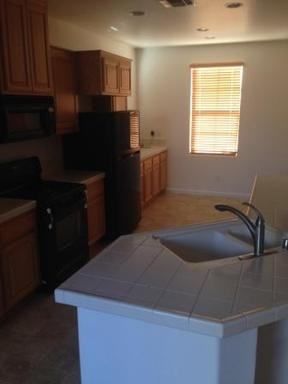 150 Wapello Cir - Photo 2 of 8