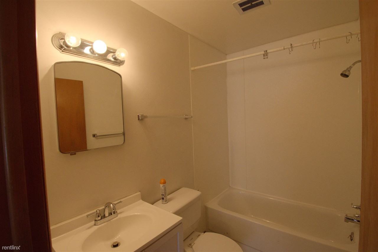 413 4th Ave E - Photo 2 of 7