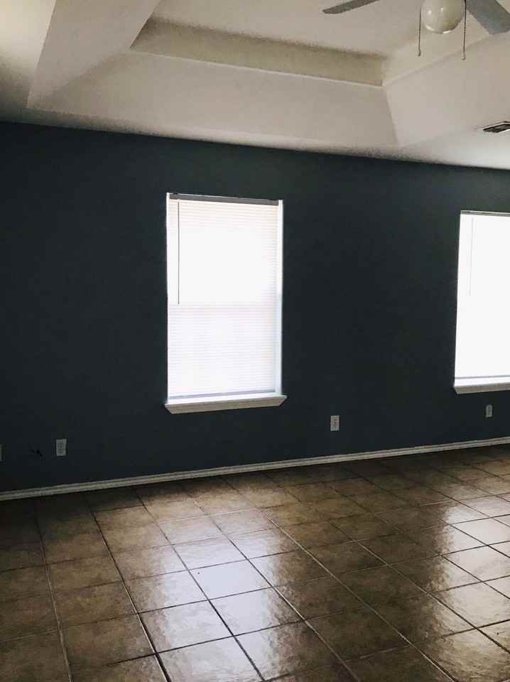 613 La Mancha Dr - Photo 2 of 13