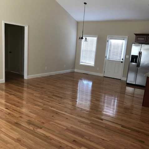 2613 Park West Dr - Photo 2 of 10