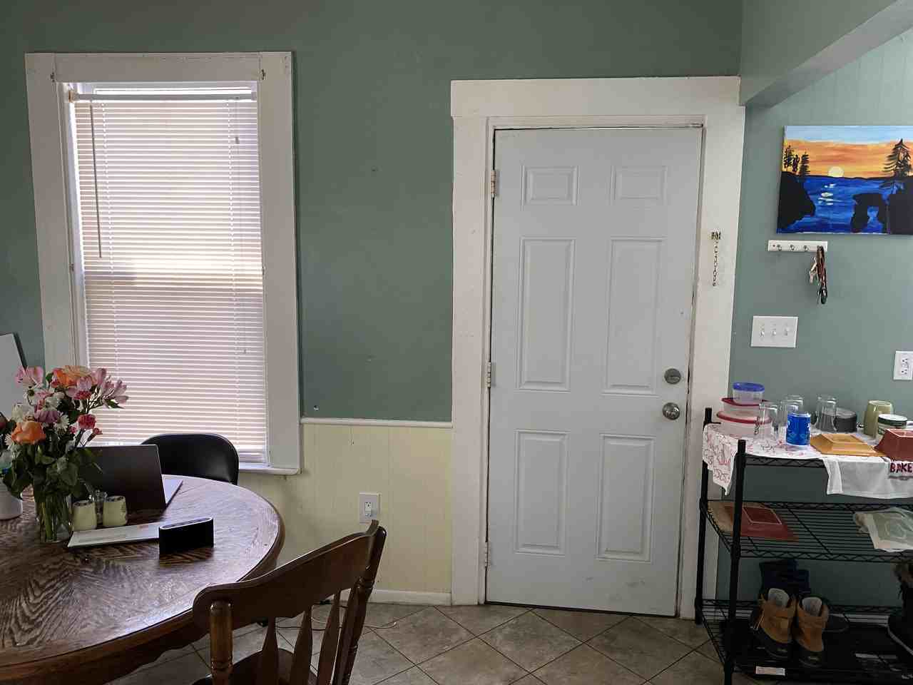 10-12 Malvern St - Photo 3 of 5