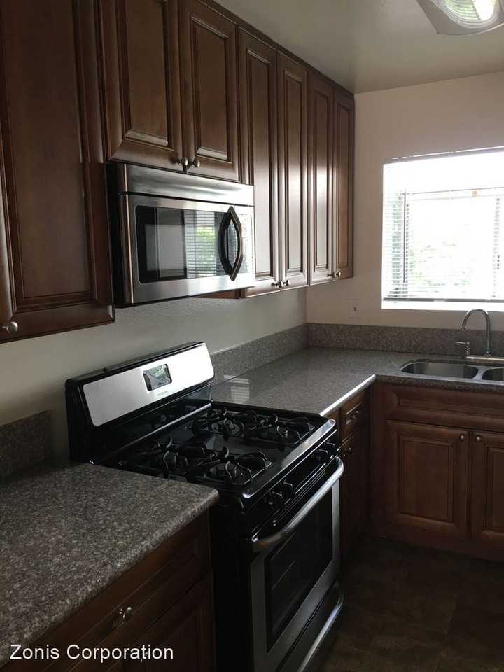 17331 Chatsworth St. - Photo 3 of 5