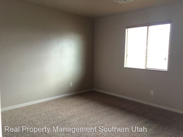 2154 W 1310 N - Photo 2 of 10