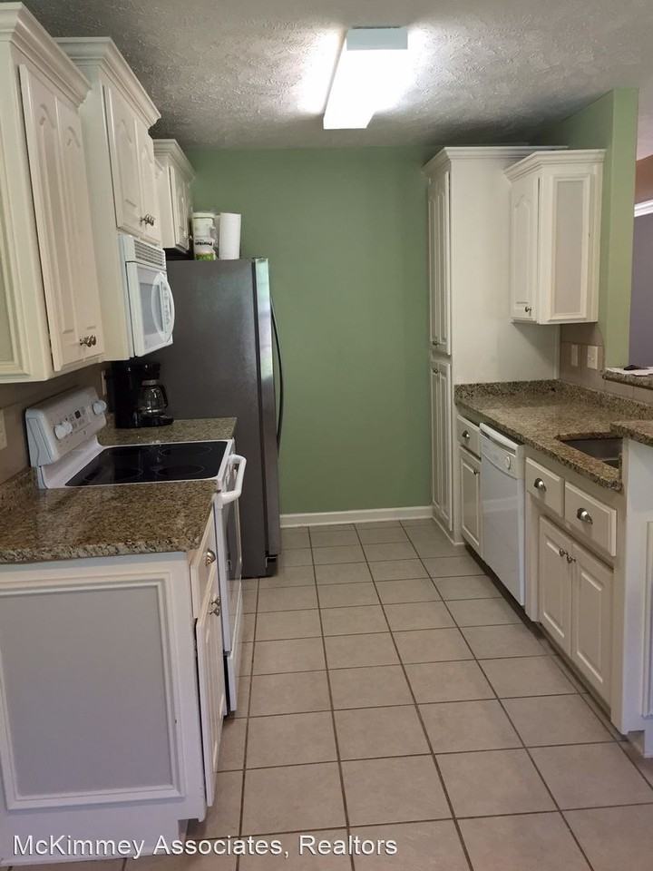 117 Weathering Dr - Photo 3 of 11