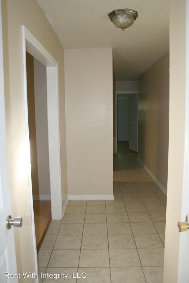 1809 Aaron Rd - Photo 2 of 23