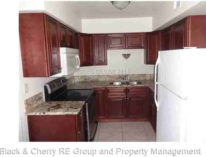 265 E Van Wagenen St - Photo 2 of 13