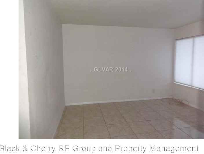 265 E Van Wagenen St - Photo 3 of 13