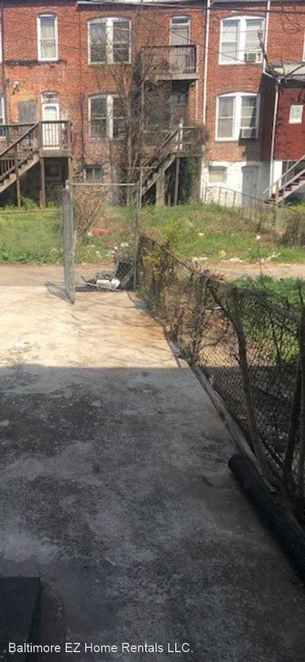 2920 Grantley Ave - Photo 2 of 4