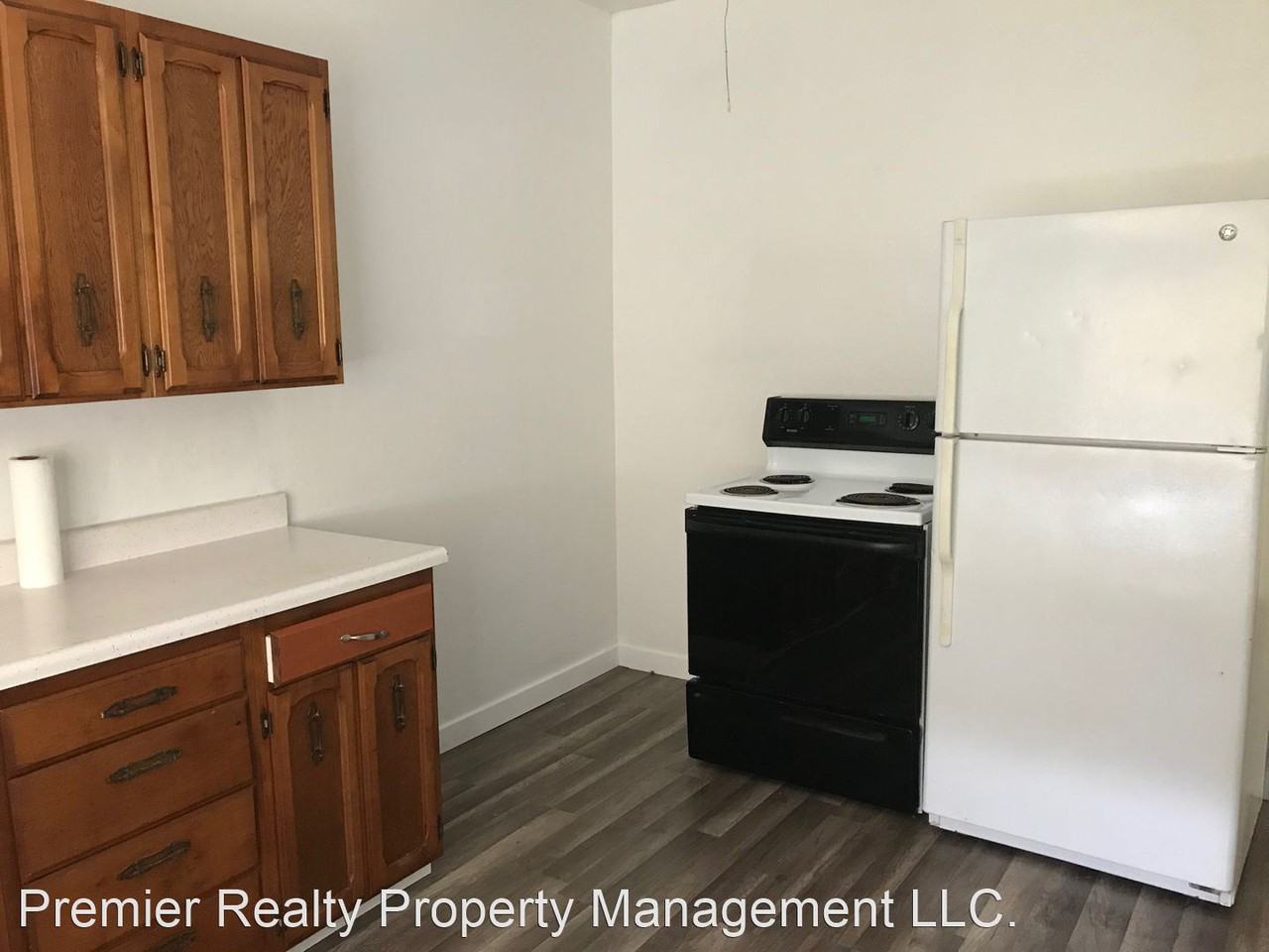 1320 3rd St 1-9 - Photo 3 of 5