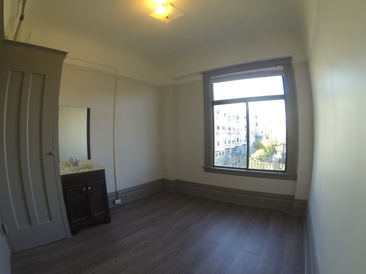 371 Broadway St #213 - Photo 2 of 3