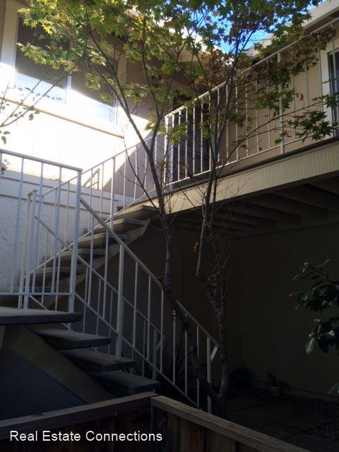 2010 Everdale Dr - Photo 3 of 4