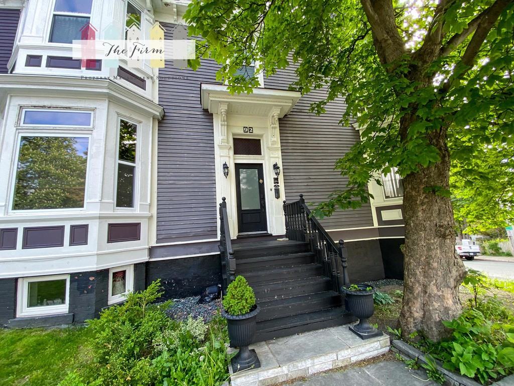 92 Patrick Street - Photo 3 of 40