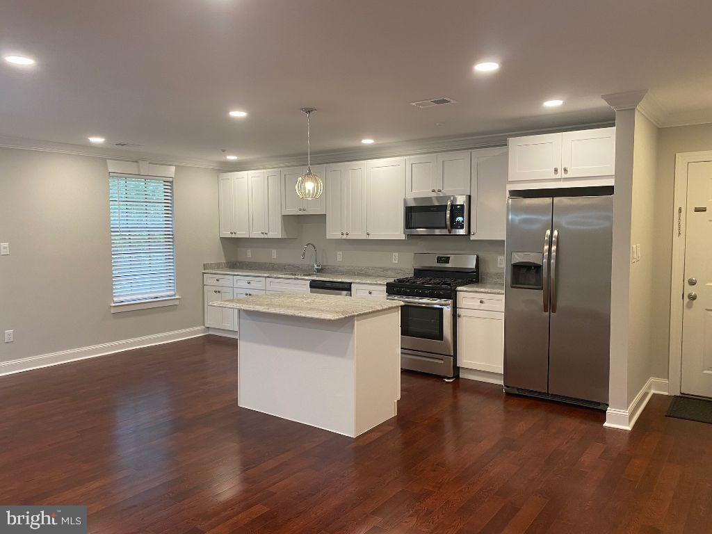 5 George Taylor Bldg - Photo 3 of 18