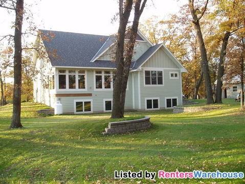 15210 Curtis Ave NW - Photo 3 of 15