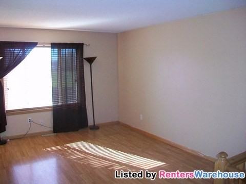 2093 Joe's Lake Rd - Photo 3 of 10