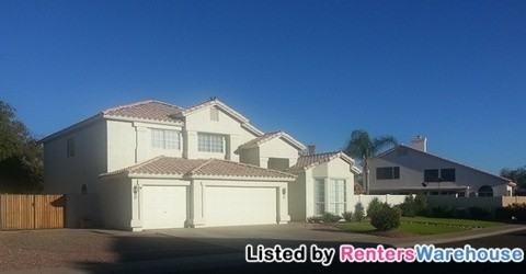 1247 N Connor St - Photo 2 of 15