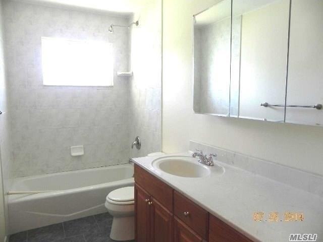 10 Halcourt Dr - Photo 2 of 14