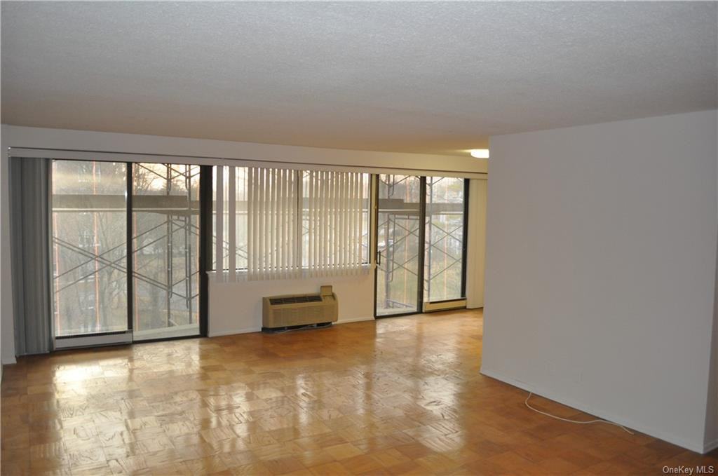 15 Stewart Pl Apt 7h