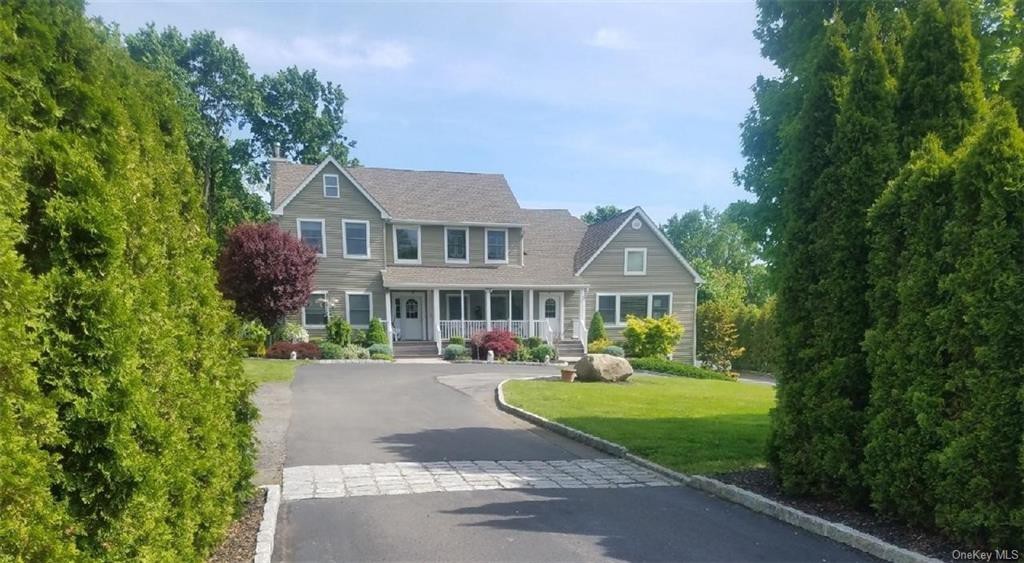 17 Washburns Ln - Photo 2 of 8