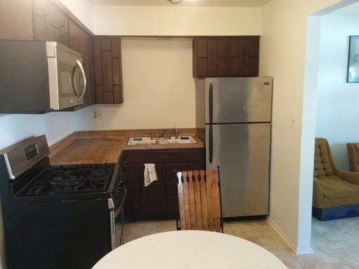 3721 Ruby St - Photo 2 of 3