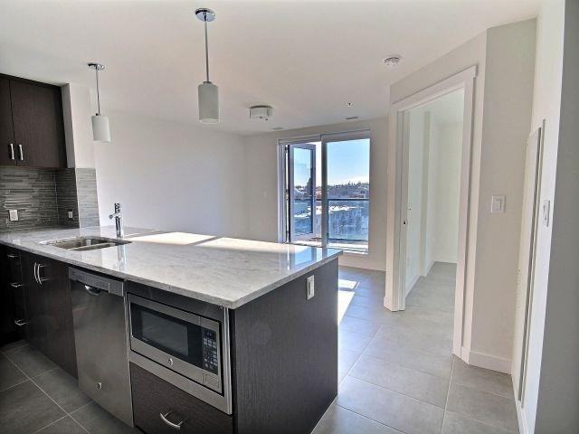 Condo in The Park! (RP090) - Photo 2 of 8