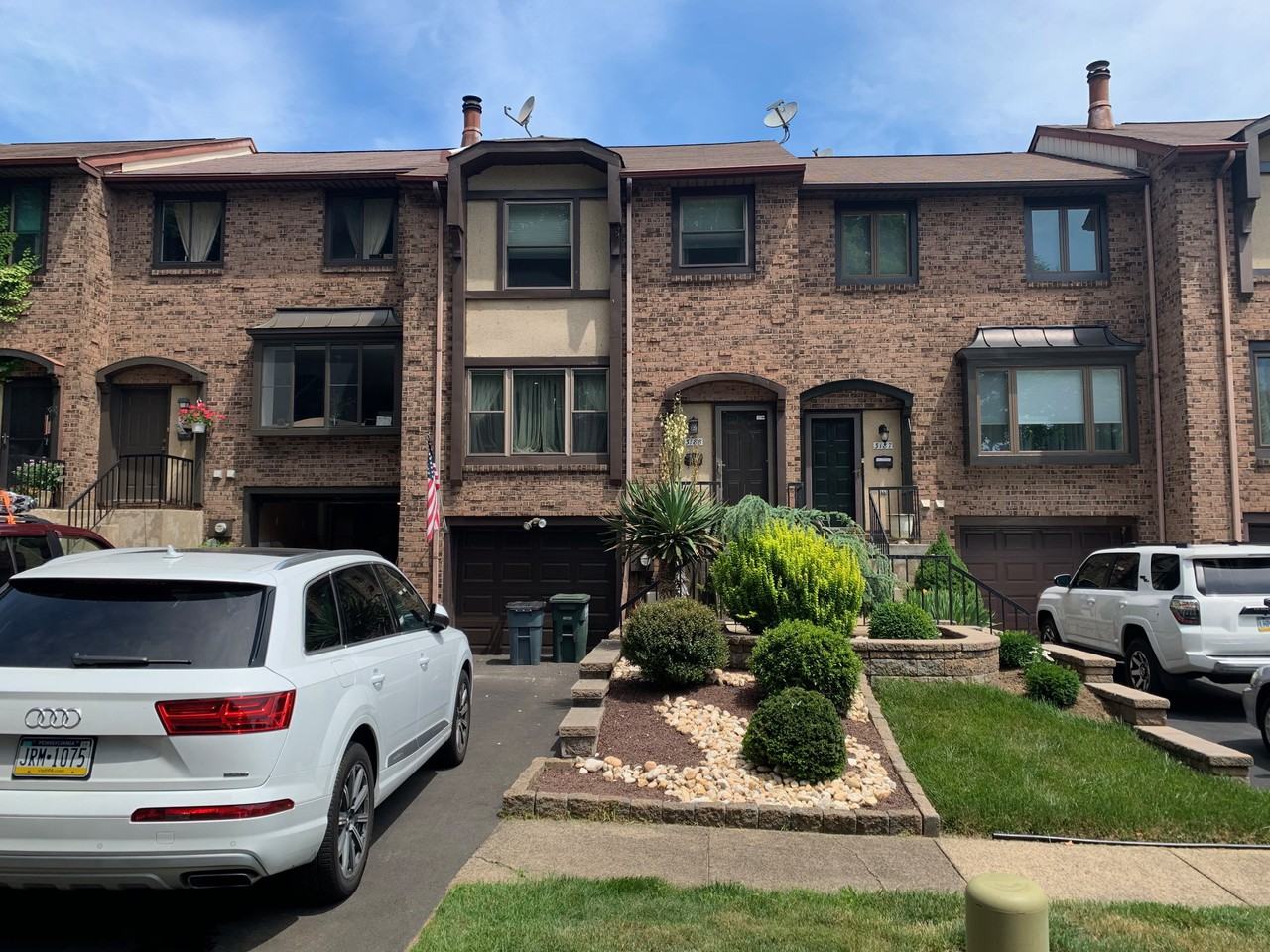 3188 Burnley Place - Photo 2 of 23