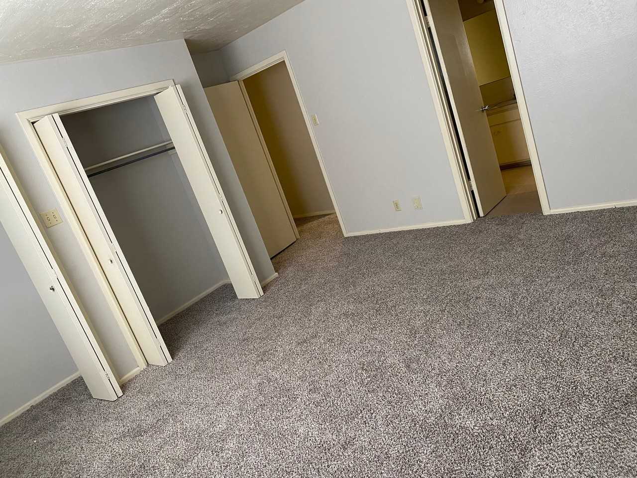 Coronado Hills - Photo 2 of 10