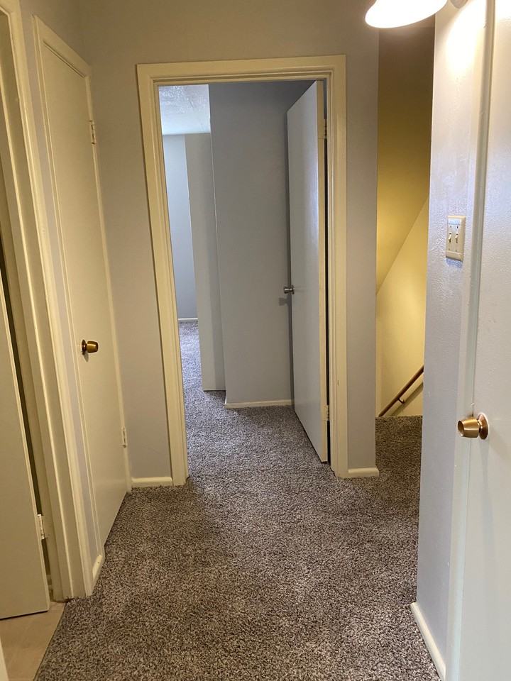 Coronado Hills - Photo 3 of 10