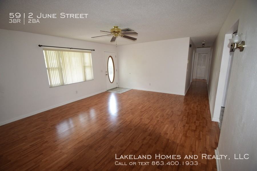 5912 June St - Photo 3 of 24