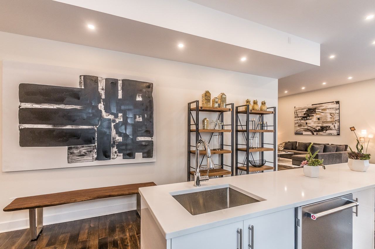 212 Rue du Saint-Sacrement #GF - Photo 2 of 21