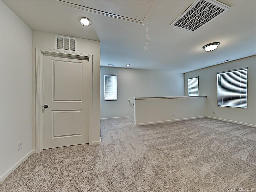 13019 Joclaire Court - Photo 3 of 18