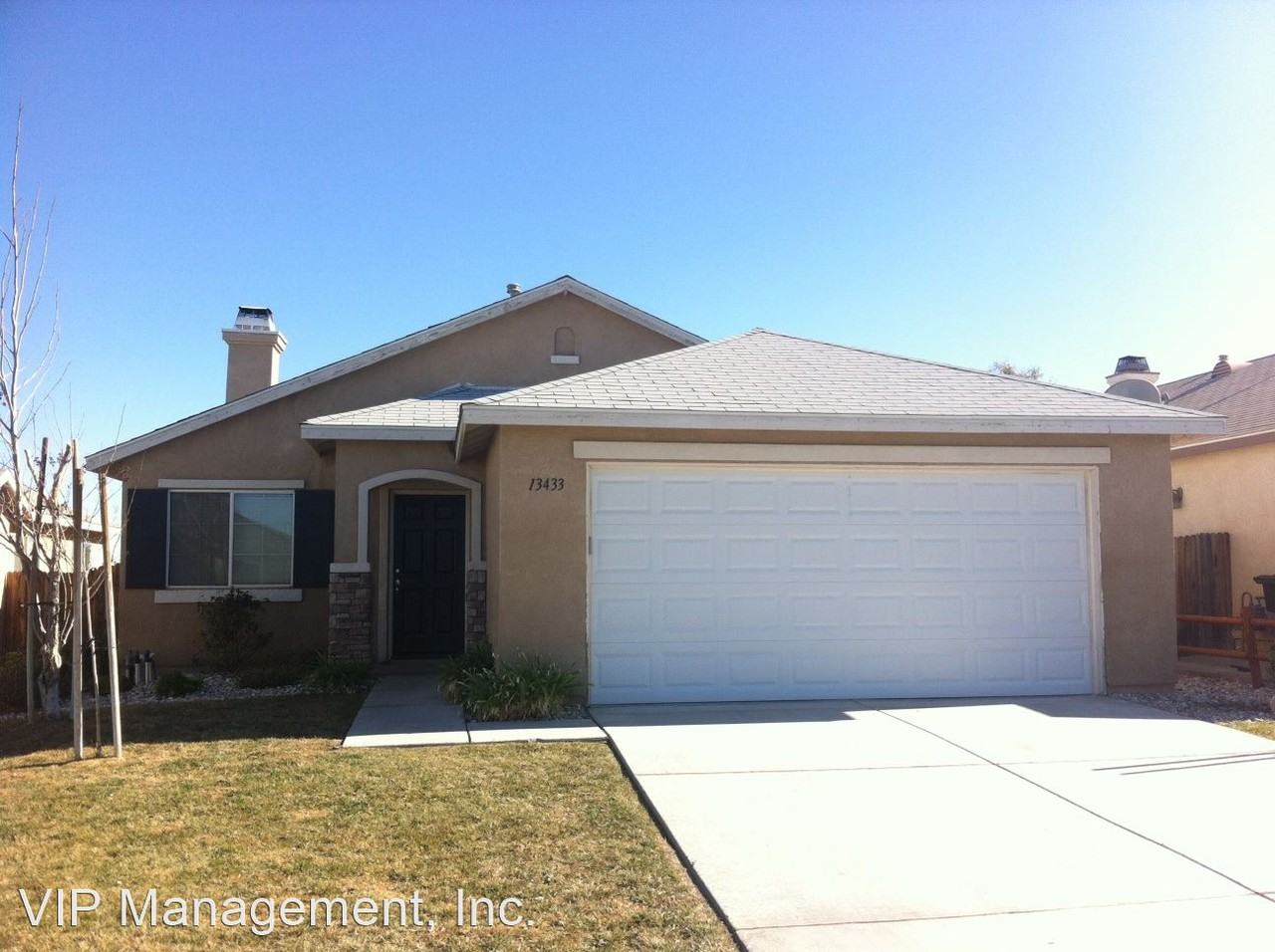 13433 Merry Oaks St, Victorville, CA 92392 3 Bedroom House ...