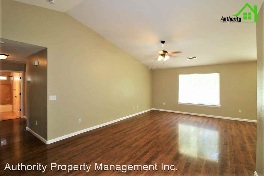 22173 Roe Way - Photo 3 of 22