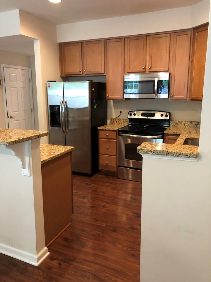 215 Alexia Ln - Photo 4 of 25